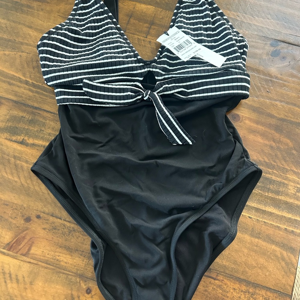 Robin Piccone Black and white Striped Swimsuit. Size 12 New with tags